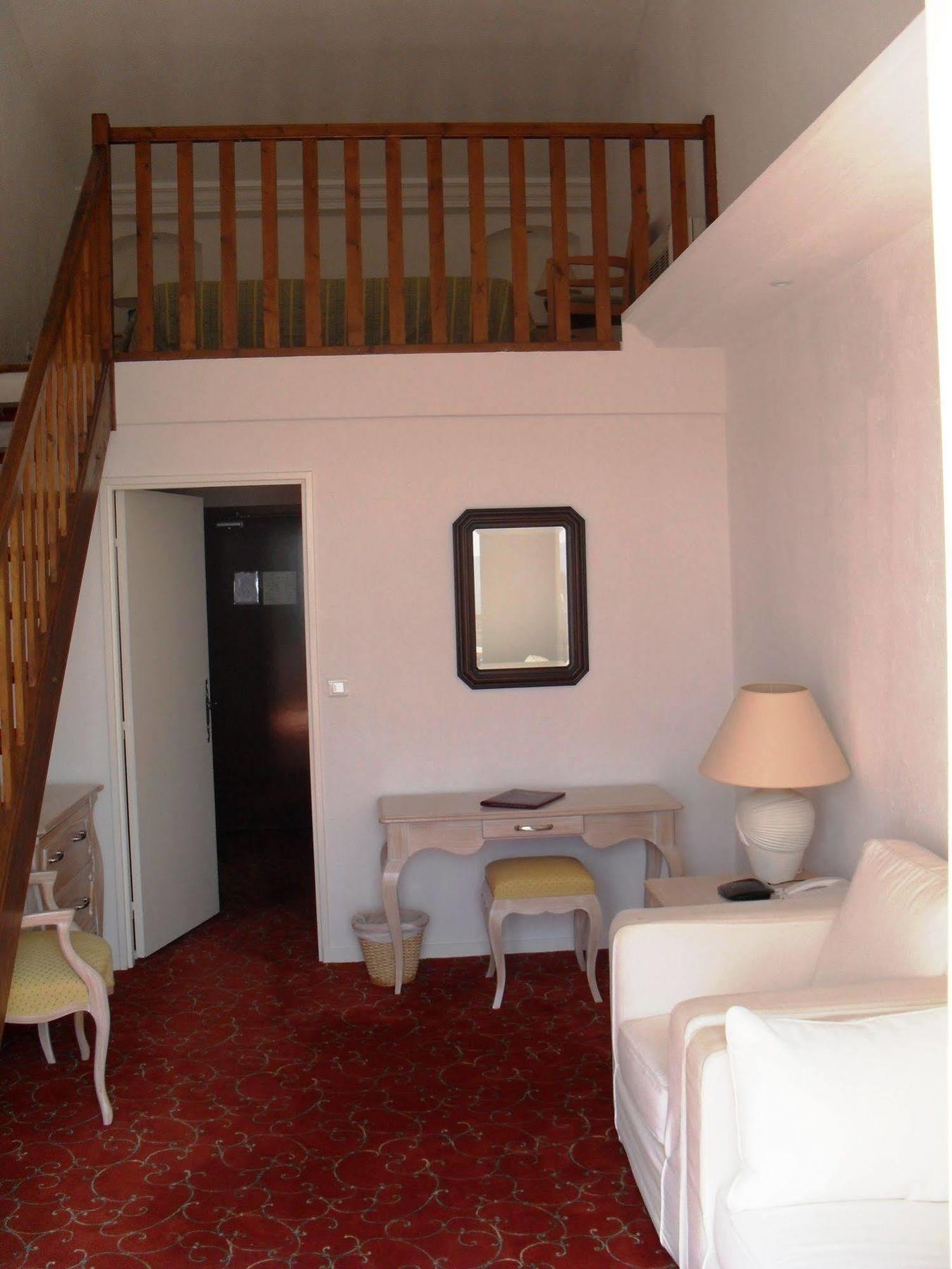 רמטואל Hostellerie Le Baou מראה חיצוני תמונה